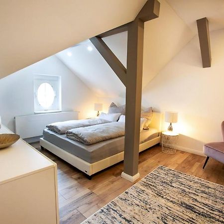 Apartment Adele im Dachgeschoß einer stilvollen Villa Dresden Exterior foto